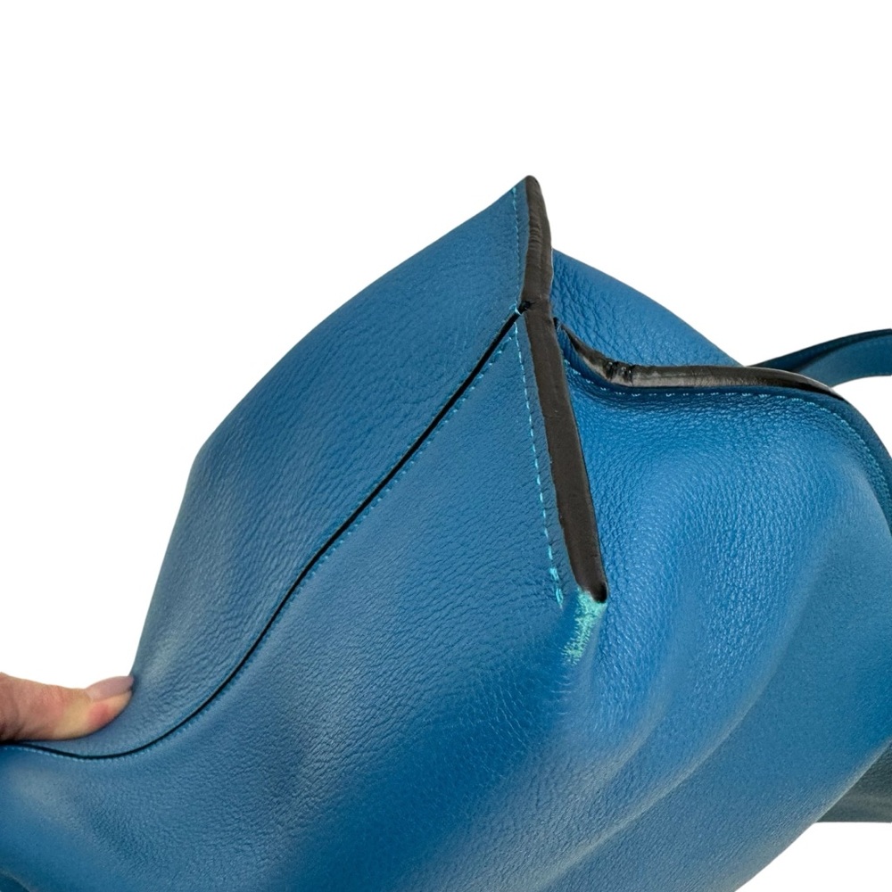 SOLD!! Loewe Blue Medium Flamenco Shoulder/Crossbody Bag - Picture 7 of 16
